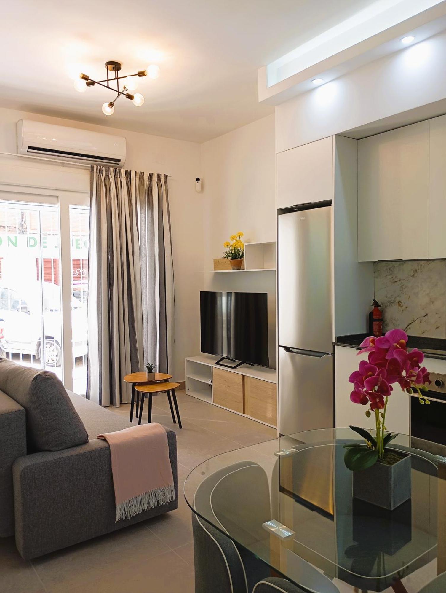 Moderno Apartamento En La Luz Малага Екстер'єр фото